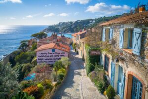 Village français où les gens sont le plus heureux : découvrez Guéthary, paradis du bien-être et de la convivialité