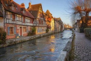 Voici Semur-en-Auxois, un trésor caché de Bourgogne-Franche-Comté que vous devez absolument découvrir