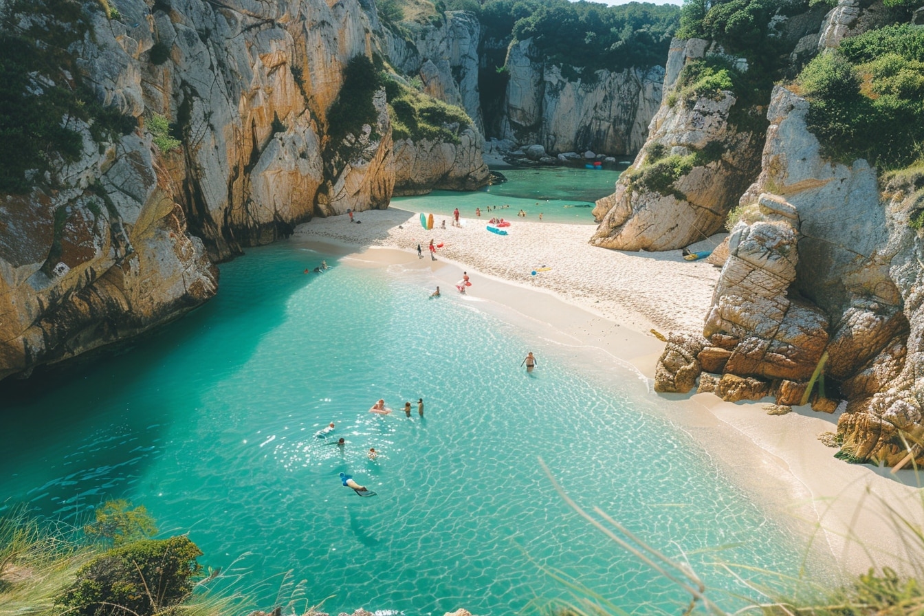 Découvrez pourquoi la plage du Coz Pors à Trégastel est le paradis des vacances familiales